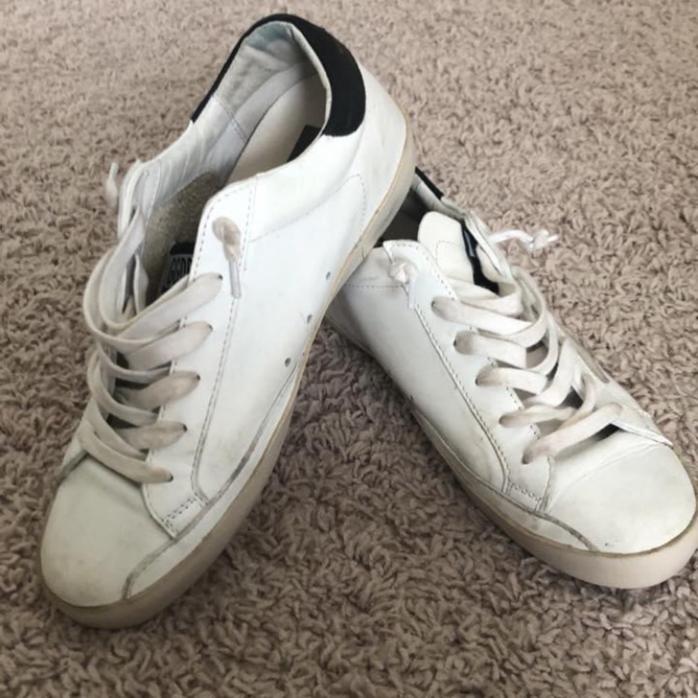 Classic Golden Goose size 38